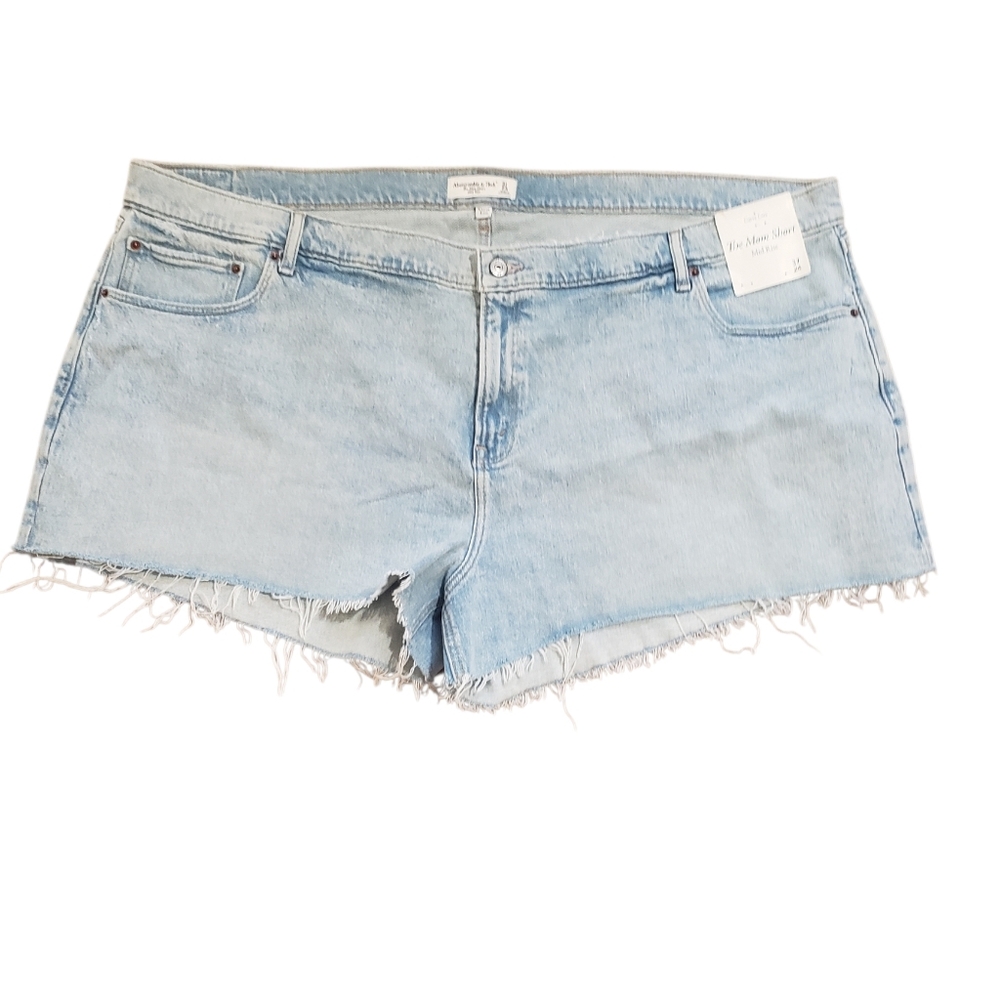 Abercrombie &Fitch Shorts. The Mom Short. Plus Size. Curve Love 37/24